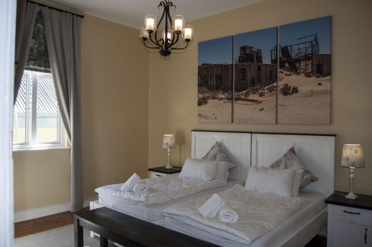 Alte Villa Boutique Hotel Lüderitz Екстериор снимка
