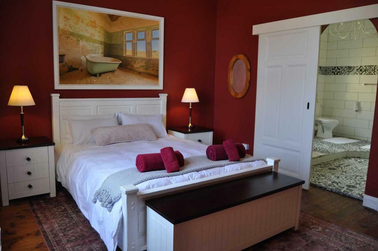 Alte Villa Boutique Hotel Lüderitz Екстериор снимка