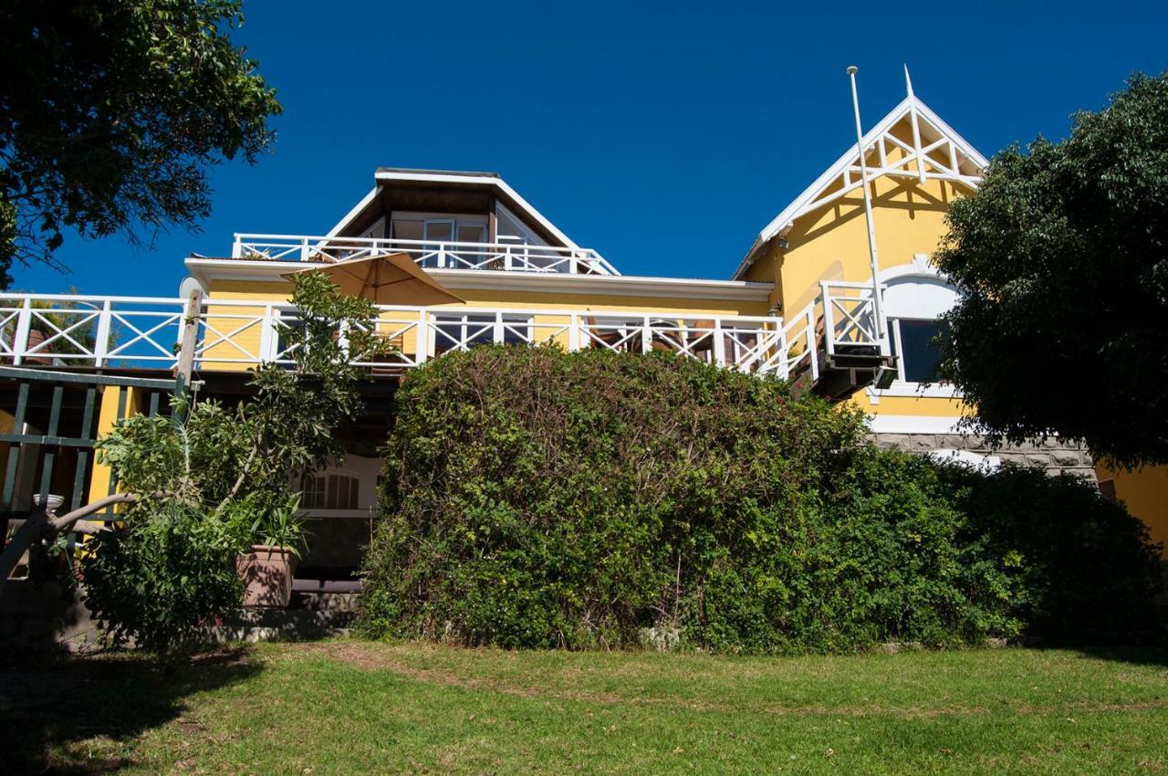 Alte Villa Boutique Hotel Lüderitz Екстериор снимка